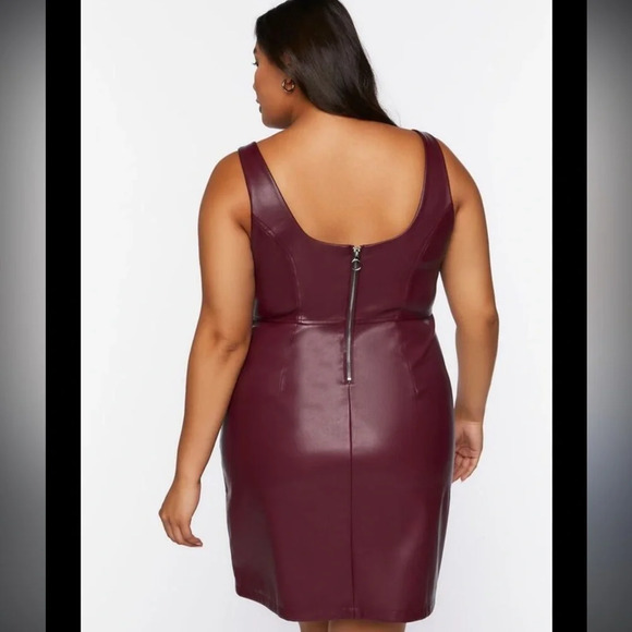 FOREVER 21+ Burgundy Faux Leather Mini Sleeveless Dress Size 1X - Picture 1 of 10